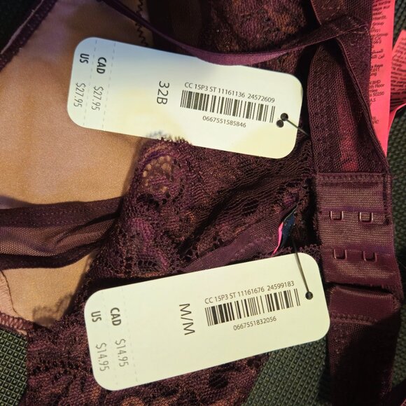 La Senza - NWT Pastel Pink Bra and Panty Set - Picture 2 of 6